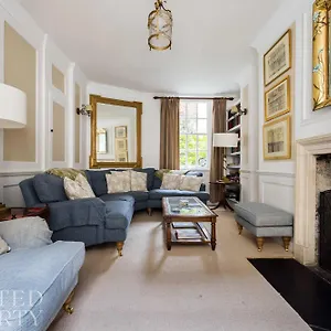 central-bath-townhouse-founders-house.tophotelsbath.com/